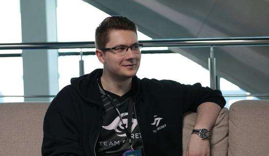 “滇超联赛”限定浪漫 ｜ 怒江队专属“情书”来了