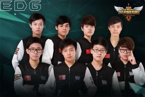 王大雷晒和女儿一起跳舞的视频，韦世豪：有点卡哇伊了