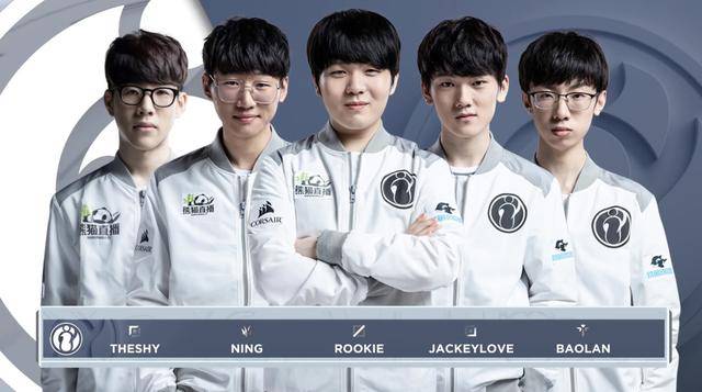 他就是被球 他就是被球