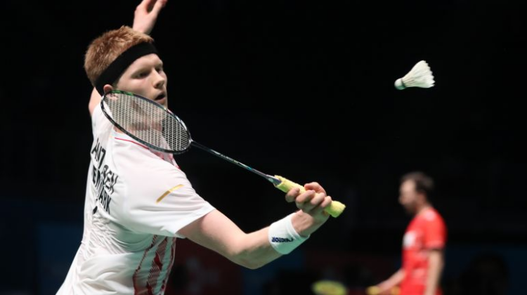 在当今足球 在当今足球